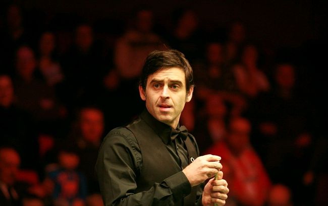 持高强度的 持高强度的