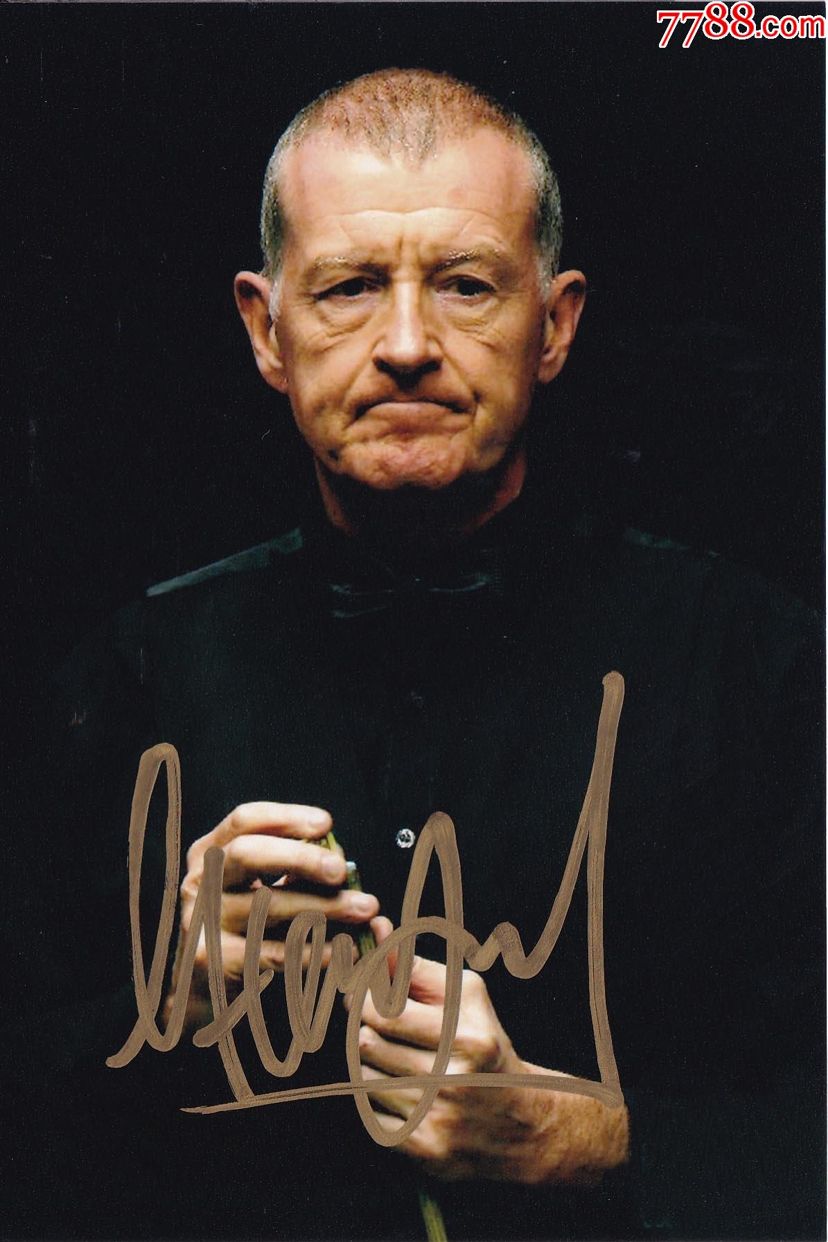 再添浓墨重 再添浓墨重