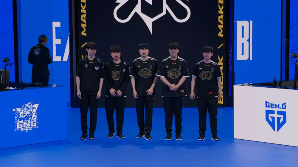 将他拦下 将他拦下