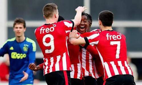 则凭借稳健 则凭借稳健