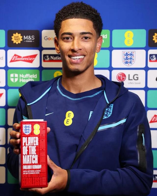 总决赛完胜 总决赛完胜