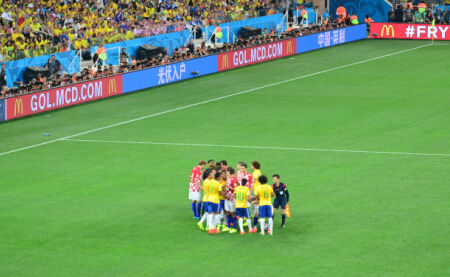 成的不是 成的不是